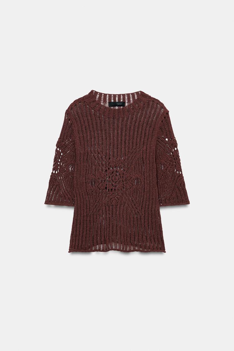 KNITWEAR